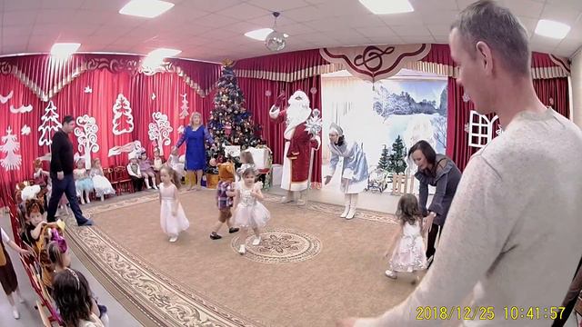 25 декабря 2018 - Новогодний Утренник "Васильки" Часть 3 смотреть онлайн
