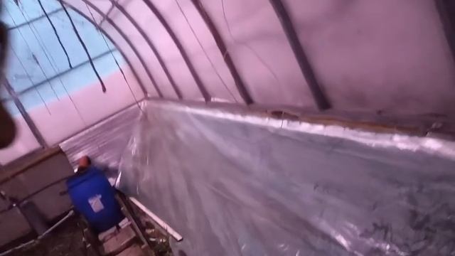 Обогрев теплицы одной свечей. Сколько может гореть свеча? Часть четвертая. смотреть онлайн