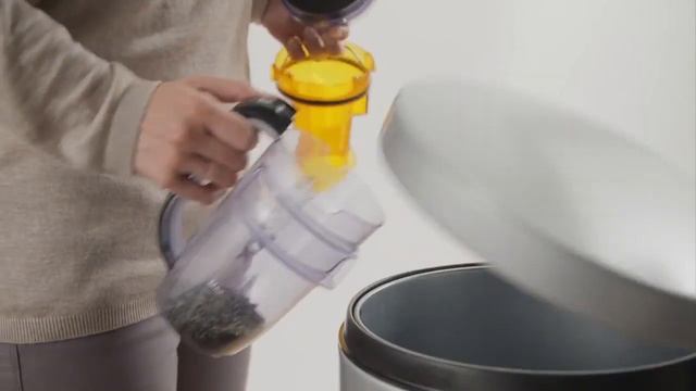 Быстрая очистка парового пылесоса Tefal Clean&Steam VP7545 смотреть онлайн