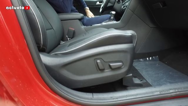 Actuoto: Kia Sportage (MK4), allure de félin. L’intérieur (2/3) كيا سبورتاج 2019 смотреть онлайн