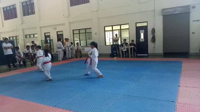 Lexie Group Kata @PUP Laguna смотреть онлайн