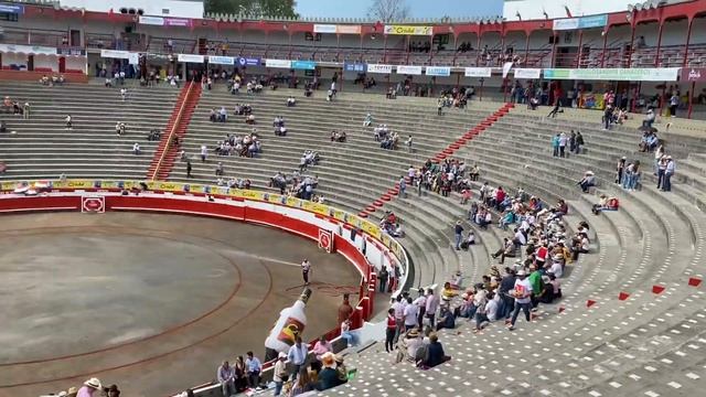 Plaza de Toros Monumental de Manizales смотреть онлайн