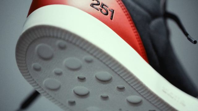 Introducing MKBHD x Atoms Collaboration - M251 смотреть онлайн