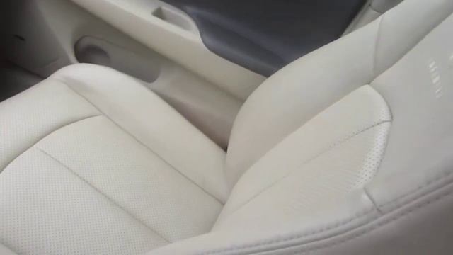 2010 Infiniti G37 x AWD, white - Stock# 13654A - Interior смотреть онлайн