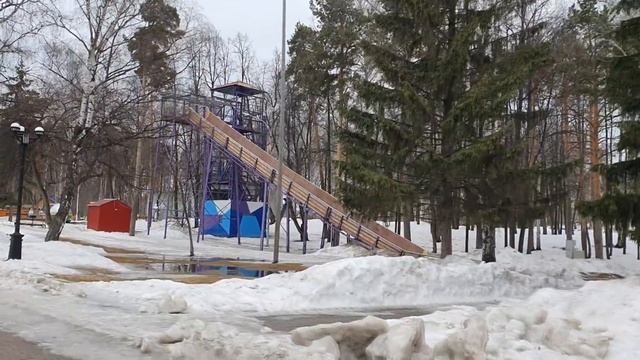 Переехала из Хабаровска в Екатеринбург. Плюсы и минусы города. смотреть онлайн