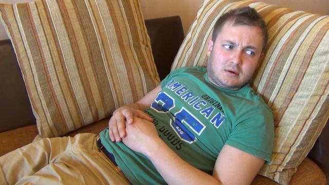 ЗАЧЕМ ТЫ ДЕЛАЕШЬ СКЕТЧИ? смотреть онлайн
