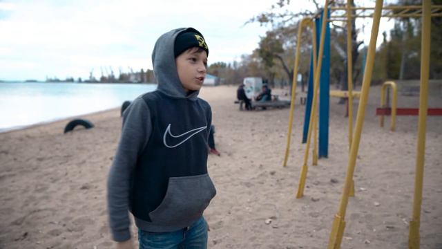 Как делать бланш с турника смотреть онлайн