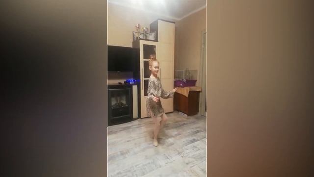 Танцевальные импровизации по мотивам балета «Щелкунчик» — Топ-класс-Балет смотреть онлайн