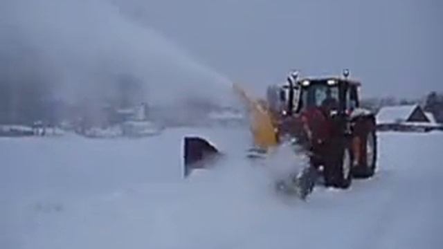 Роторный снегоочиститель SB 2450. смотреть онлайн