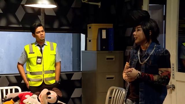 [FULL] NGAKAK PARAH! INTEROGASI ROY KIYOSHI & SINYORITA | LAPOR PAK! (18/08/21) смотреть онлайн
