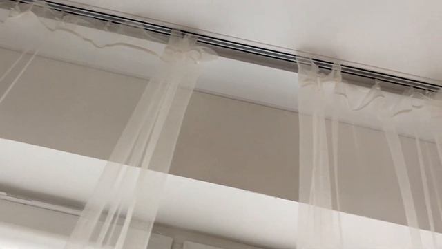 Натяжной потолок с линейными треками и контурной подсветкой смотреть онлайн