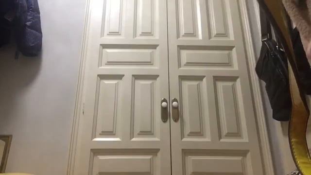 Живу в шкафу смотреть онлайн