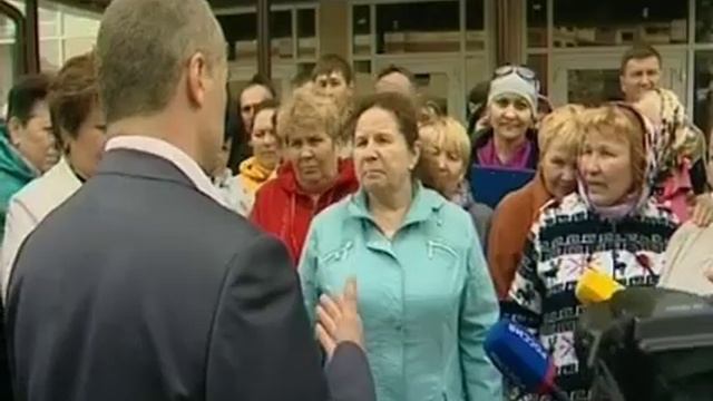 В микрорайоне «Кувшинка» продолжается расселение жильцов из подлежащих сносу домов смотреть онлайн