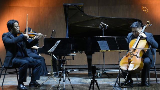 Piano Trio in G Minor, op. 15 by Bedrich Smetana (1824-1884) смотреть онлайн