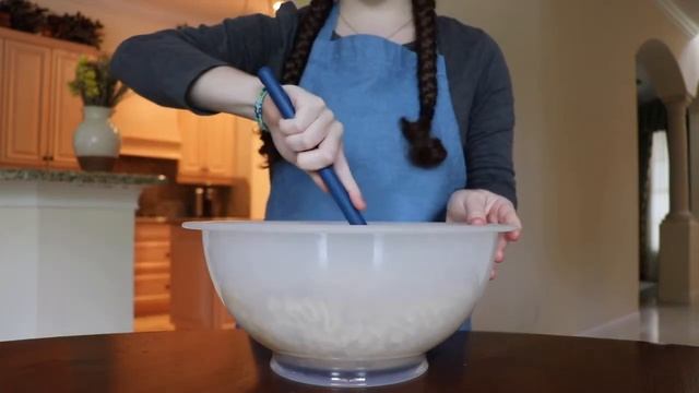 Homemade NOODLE KUGEL Recipe | Tradition in the Kitchen смотреть онлайн