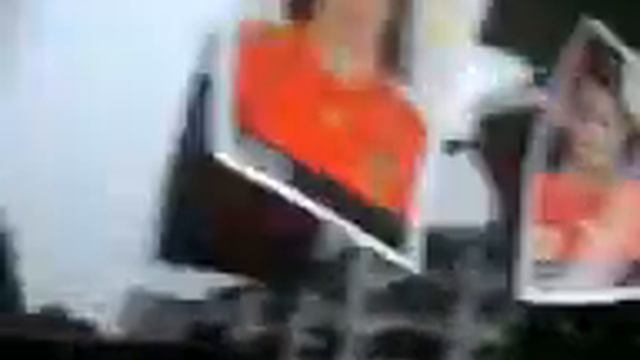 Puyol and Barnetta caught in a cobweb смотреть онлайн