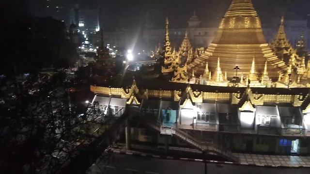 Sule Pagoda, Yangon, Myanmar - Watching the beauty at night, Part-1 смотреть онлайн