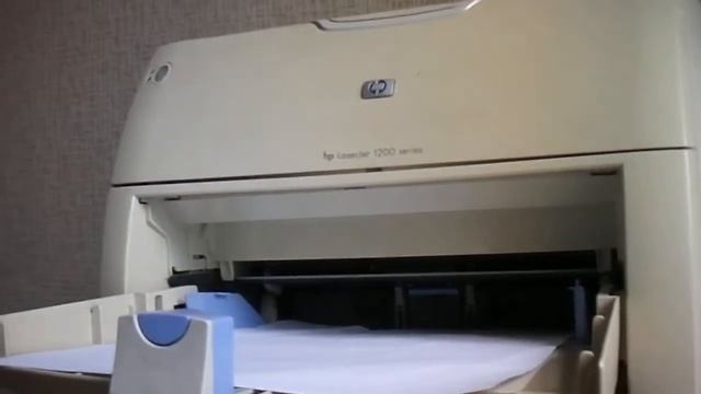 Принтер HP LaserJet 1200 (запуск, картридж, тест-страница, 50fps) смотреть онлайн