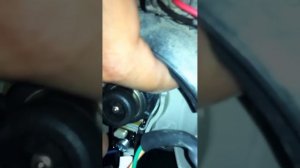 Замена лампы ближнего света ксенон Mazda Demio DY Mazda 2