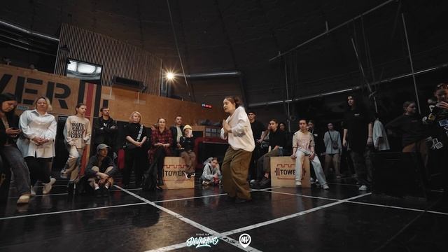 Анка vs Arina Storm / FINAL / Hip Hop 11-13 лет / ДВИЖЕНИЕ Battle смотреть онлайн