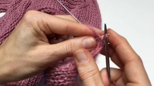 ЧАСТЬ 3.Вертикальная планка резинкой1х1 с отверстиями для пуговиц.Итальянский набор петель на спицу