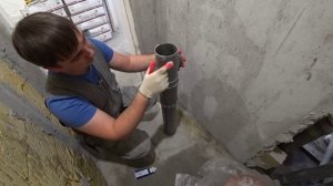 Жесть Замена канализационного стояка Перенос ревизии Канализация в квартире Мастер - класс