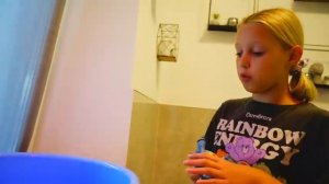 24 часа в САМОМ МАЛЕНЬКОМ ОТЕЛЕ в Мире! Челлендж!