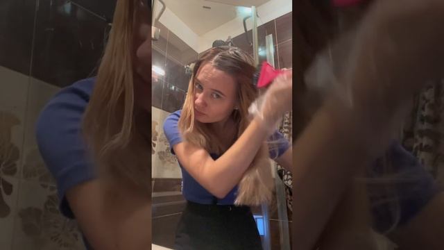 ПОКРАСИЛА ВОЛОСЫ В БЛОНД ДОМА??♀️? #покраскаволос #допосле #блонд смотреть онлайн
