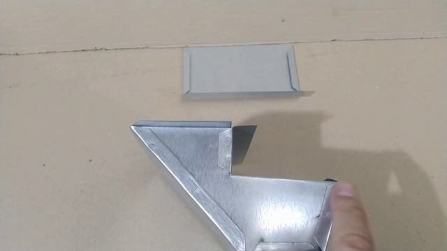 Обзор/Кормушка кролику/Купить кормушку "Малышка" на клетку кроликов интернет магазин/Большой фермер смотреть онлайн