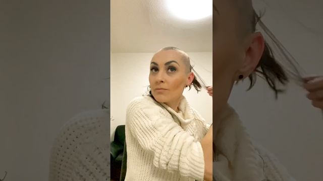 Стрижка налысо. Стрижка под 0. Самая стильная женская стрижка. TOTAL SHAVE.SHAVING HEAD. Glatze. смотреть онлайн