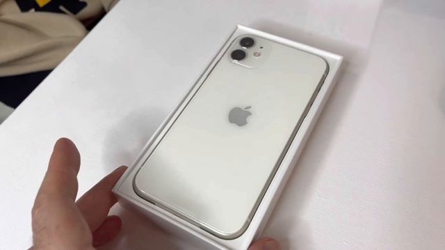 Мне купили iPhone 11/128 gb/2023/белый смотреть онлайн