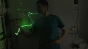 ? УНИКАЛЬНЫЙ ЭКСПЕРИМЕНТ С ЛАЗЕРНОЙ УКАЗКОЙ ?  Как такое возможно?  Laser pointer Игорь Белецкий