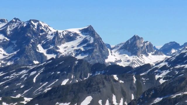 Pointe de Pisset (3033 m) - Vue panoramique du sommet смотреть онлайн