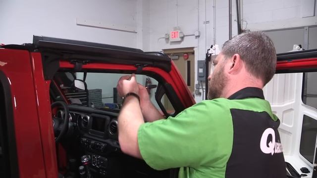 How To Install A Mopar Soft Top On A 2018 And Up Jeep Wrangler JL Unlimited