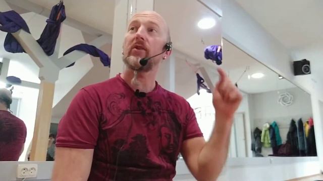 Как внешние ограничения и правила могут помочь обнаружить Себя. смотреть онлайн
