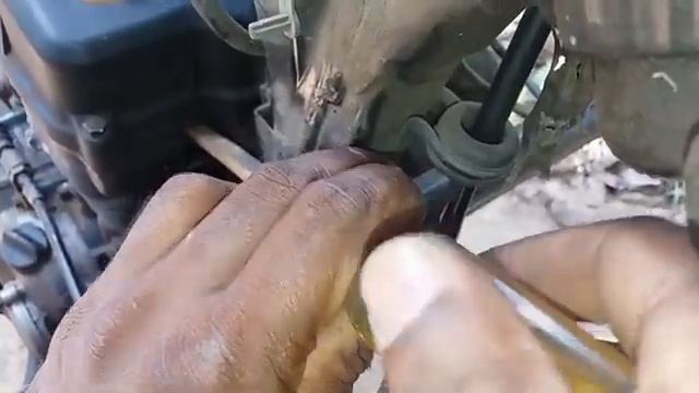 How to remove broken spark plug смотреть онлайн
