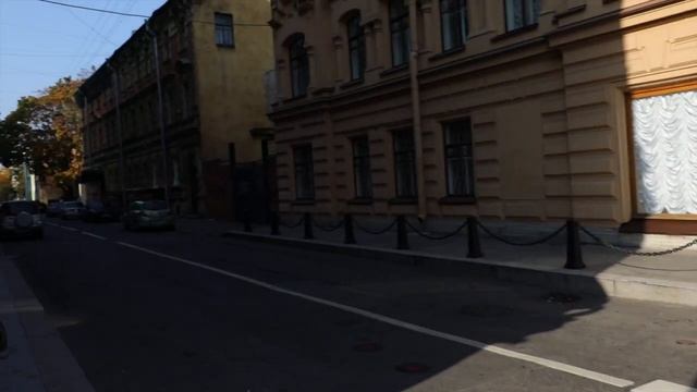 Продаётся квартира 141 кв.м. в центре Санкт-Петербурга в Петроградском районе у ст. м. Чкаловская смотреть онлайн