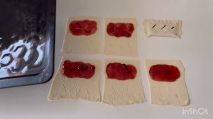 СЛОЙКИ ИЗ СЛОЁНОГО ТЕСТА С КЛУБНИЧНЫМ ДЖЕМОМ ???