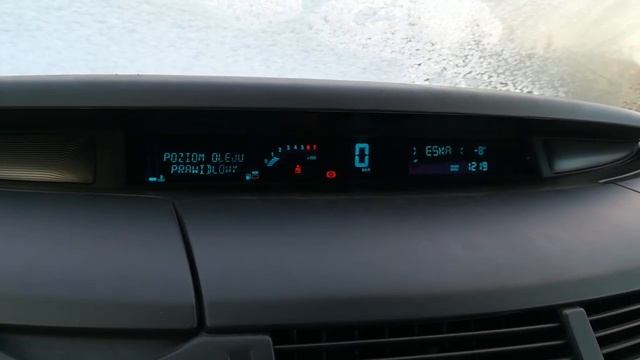 Renault Espace 2006 2.0 turbo odpalanie na mrozie смотреть онлайн