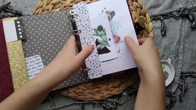 Бордовый планер с узорами  / Планер ручной работы на кольцевом механизме / Скрапбукинг