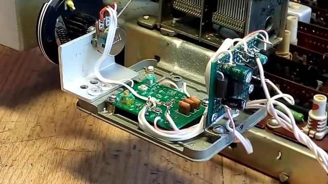 Как подключить лампу 6Е1П к микросхеме! Кантата 204 + FM смотреть онлайн