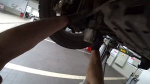 Camry. Замена втулок заднего стабилизатора.