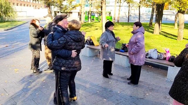 Kharkiv Харьков Танцы Букет из белых роз Октябрь 2022 смотреть онлайн