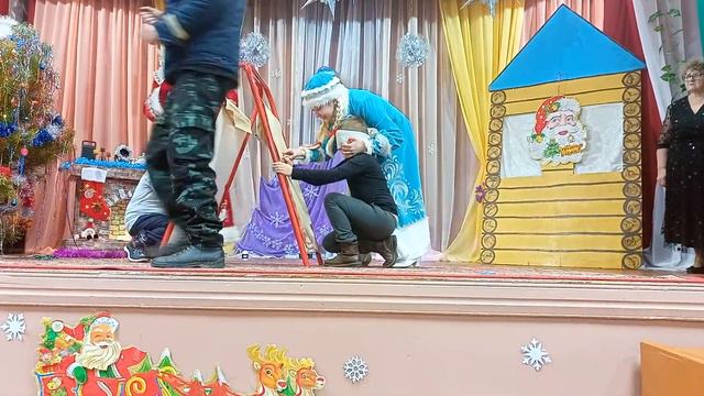 Сценка "Ирония избы или с не лёгким паром". 31декабря 2021г. смотреть онлайн