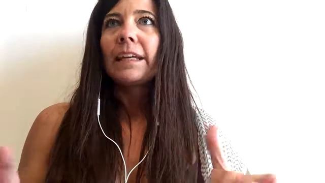 Entrevista con ANA MORENO смотреть онлайн