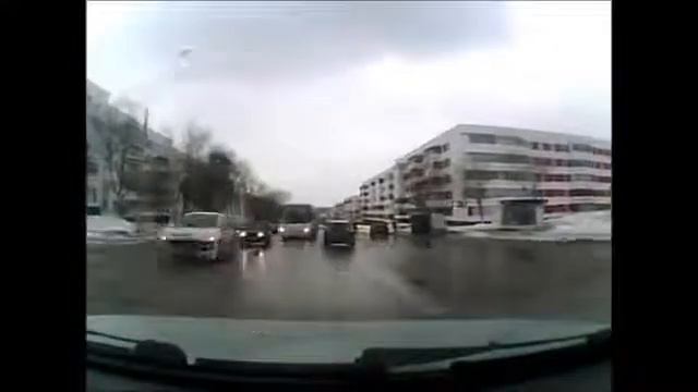 Наглый автобус Набережные Челны смотреть онлайн