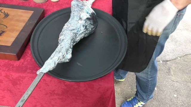 Шашлык Эскимо из косули. 2.5 кг мясо одним куском на 1.5 метровом шампуре. Дичь на костре. смотреть онлайн