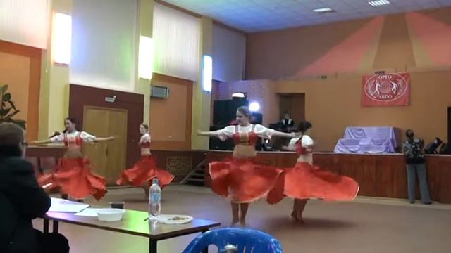 Малая группа. шоу "Валенки" смотреть онлайн