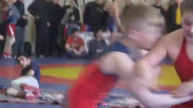 Первенство города.24.04.10.Новомосковск смотреть онлайн