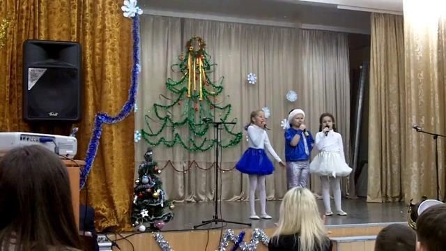 Потолок ледяной. Трио. смотреть онлайн